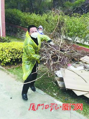厦门大学后勤人主动服务，“三个放心”构筑起校园防疫墙
