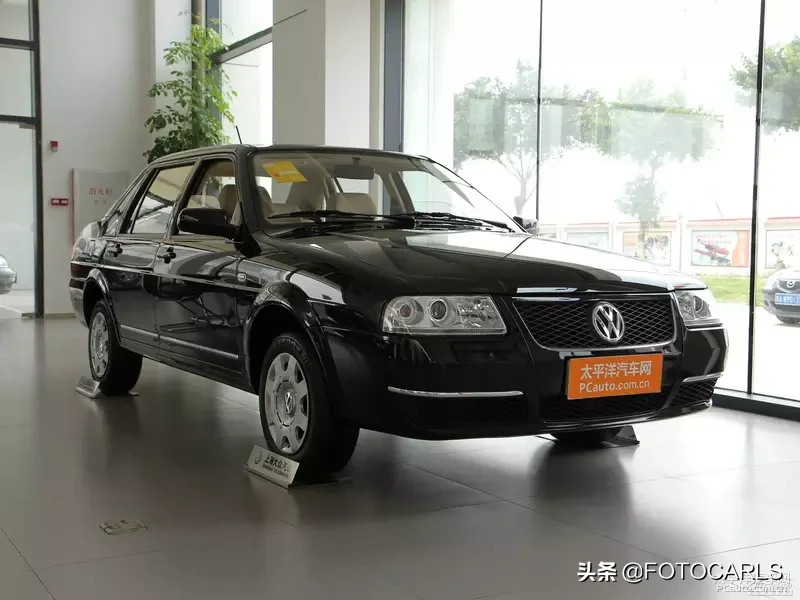 大众桑塔纳志俊1.8L实拍,当年性价比超高的B级车,你作何评价?