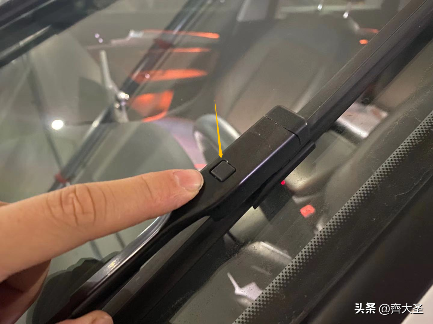 「独家分享」老司机都未必知道的23个车辆隐藏使用技巧