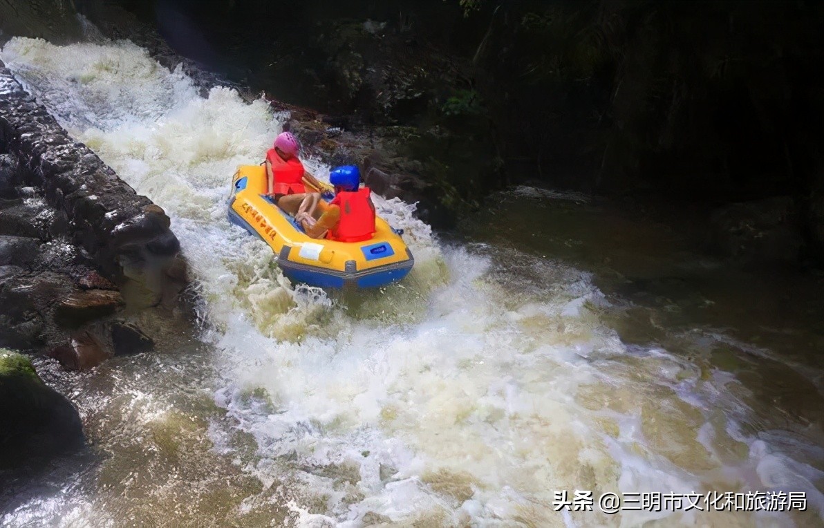 走,去大金湖峡谷漂流清凉一夏