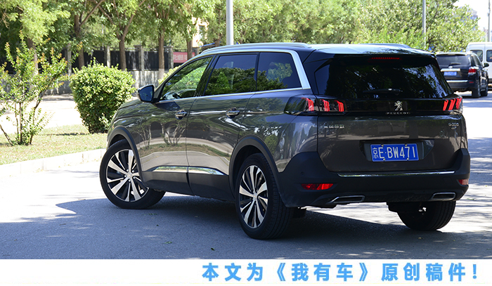 综合表现很全面，底盘似乎有“魔力”，试驾新款东风标致5008