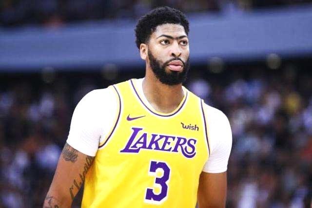 nba退步球员有哪些人(本赛季的5大退步最快球员！还不到28岁有些人就不行了)