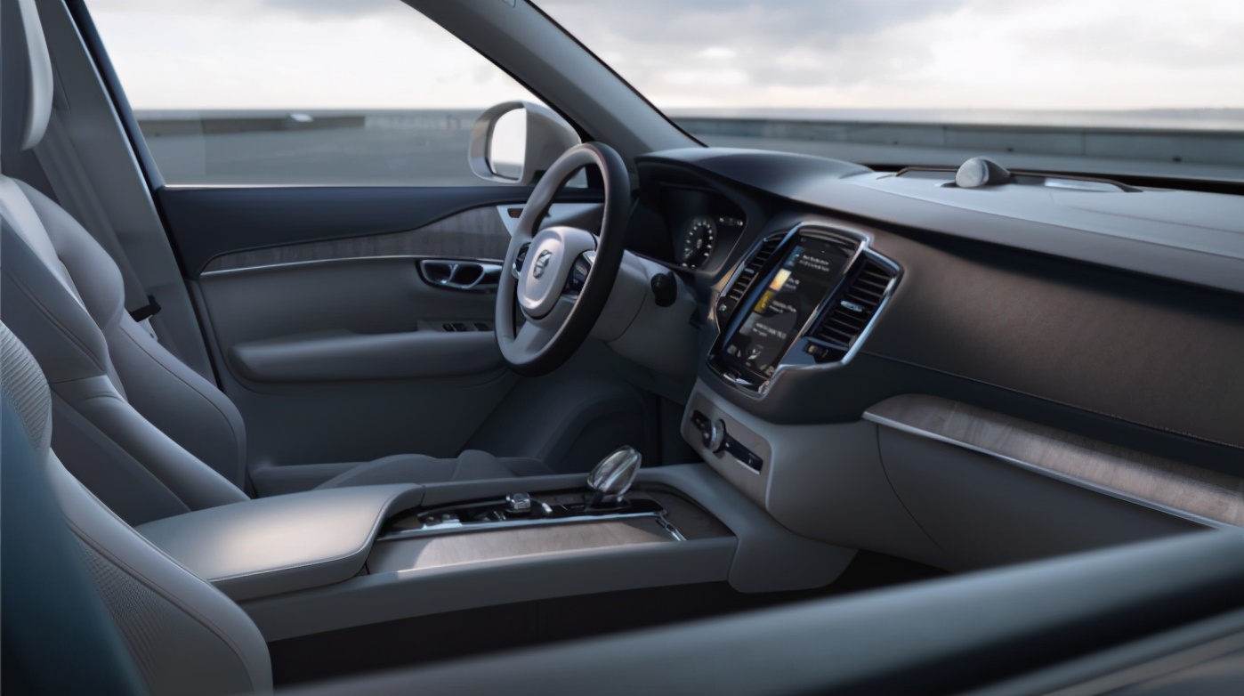 安全不仅是考虑沃尔沃XC90的主要素，相比BBA而言品牌力更重要