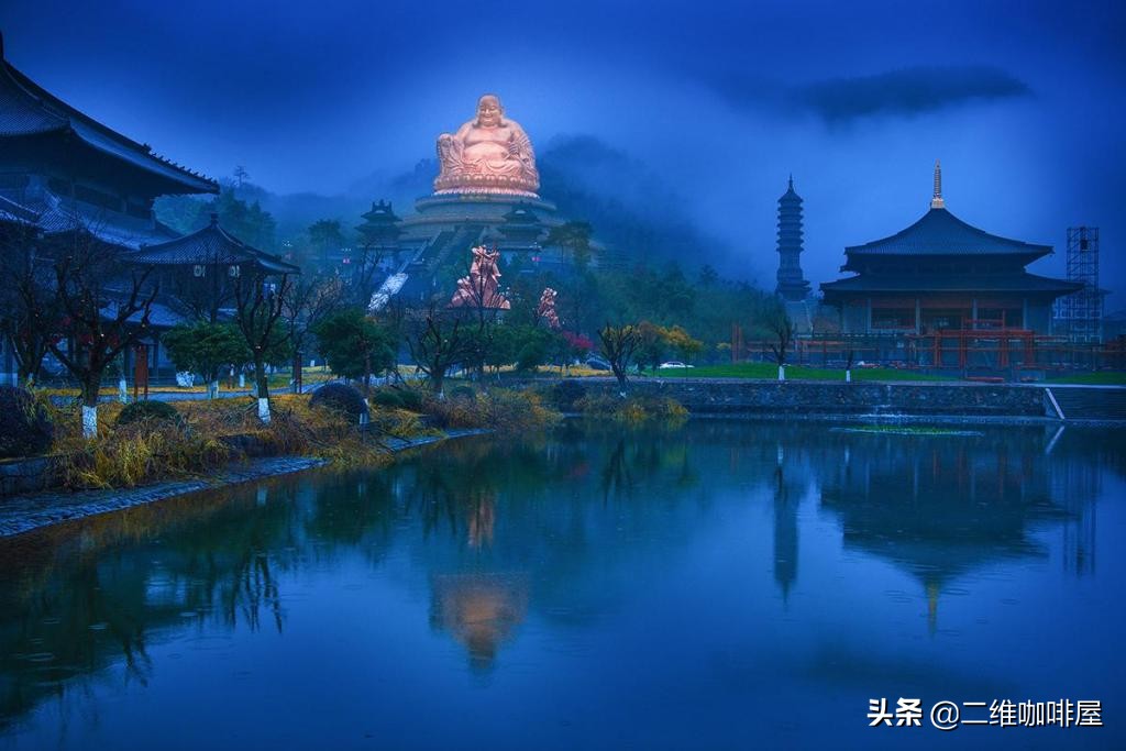 宁波奉化雪窦山:邂逅静谧水世界