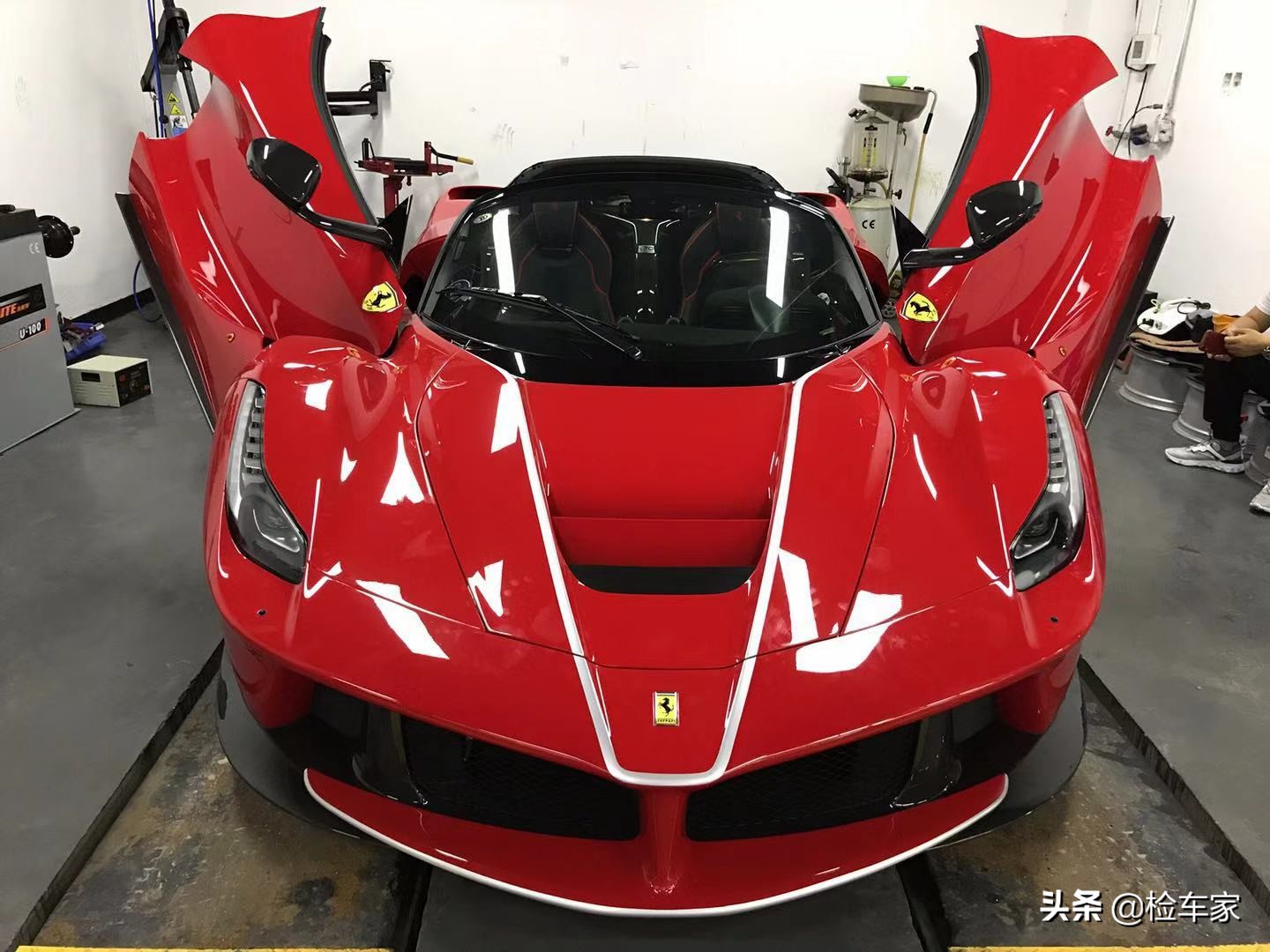 法拉利拉法赛车(新车2500万的法拉利LaFerrari，为何二手车却卖4000万？)