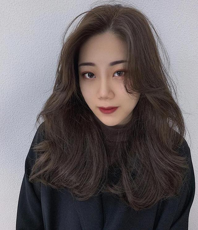 蜜茶色头发图片(女人超过40岁) - 赤虎壹号