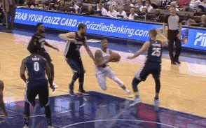 nba球員為什么手上戴膠圈（NBA球星也深受其困？“臀傷”到底是咋回事兒？）