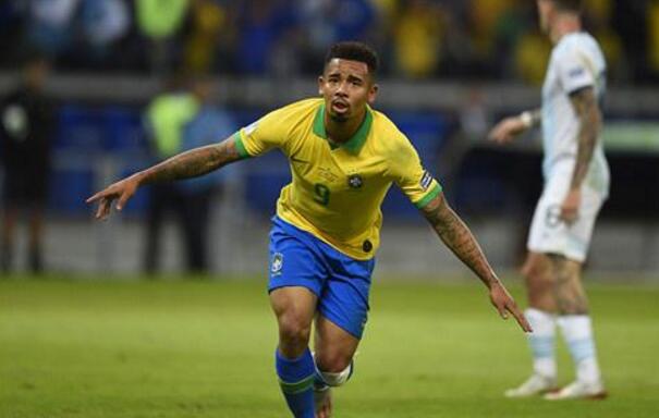 曼城欧冠阿奎罗为什么替补（为何阿圭罗替补未上场？瓜帅说很正常，记者却一语中的）