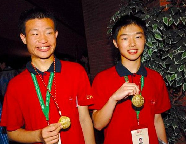 考生高考663分数学满分，英语却只有79分，网友：下一个韦神？