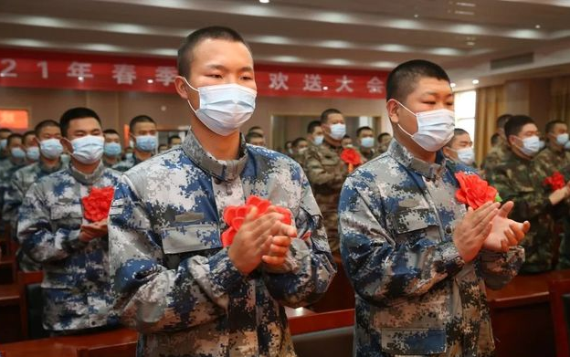 2021下半年征兵已开始，身高在158以上可以报名，大学生更有优势