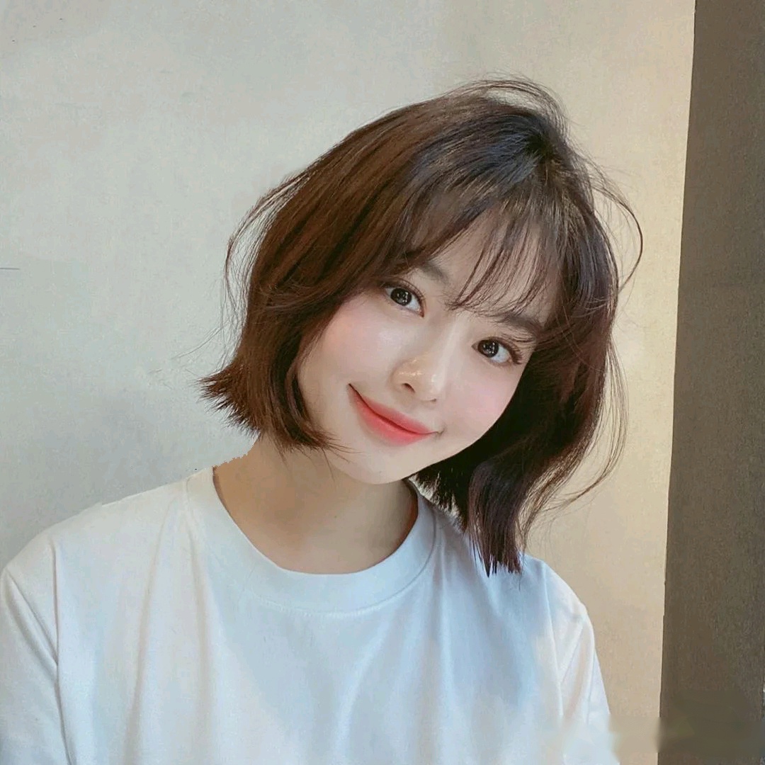 方脸适合的发型图 方脸短发发型图片-徐拾记官网