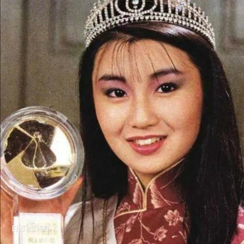 世界小姐亚军中国人有几个(“世界小姐”大赛中国佳丽参赛史，张梓琳并非唯一冠军)