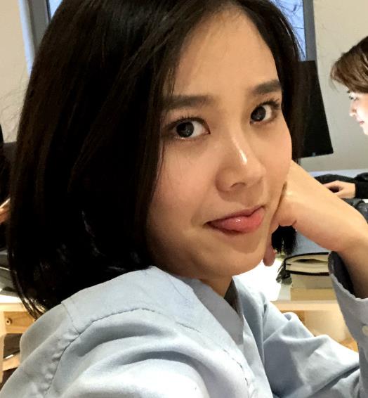 李倩妮(李倩妮其父)-我的快乐小窝