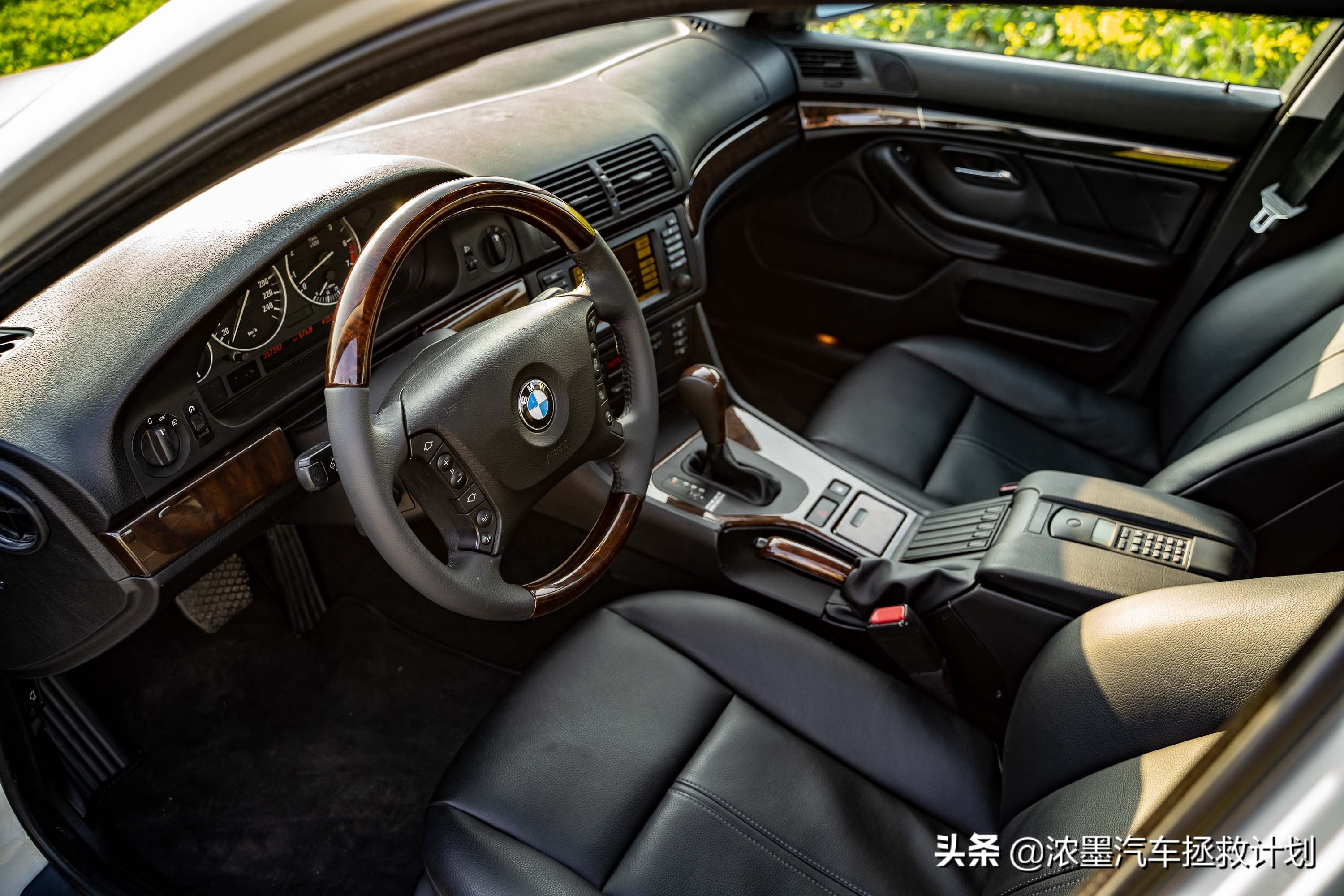 「逆转岁月」修复挚爱的一台宝马五系e39——带你重回90年代