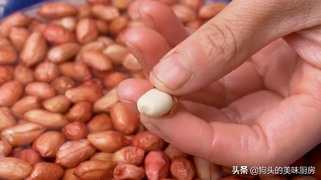 今天才知道花生可以做豆腐，不用石膏和卤水，干净卫生无添加