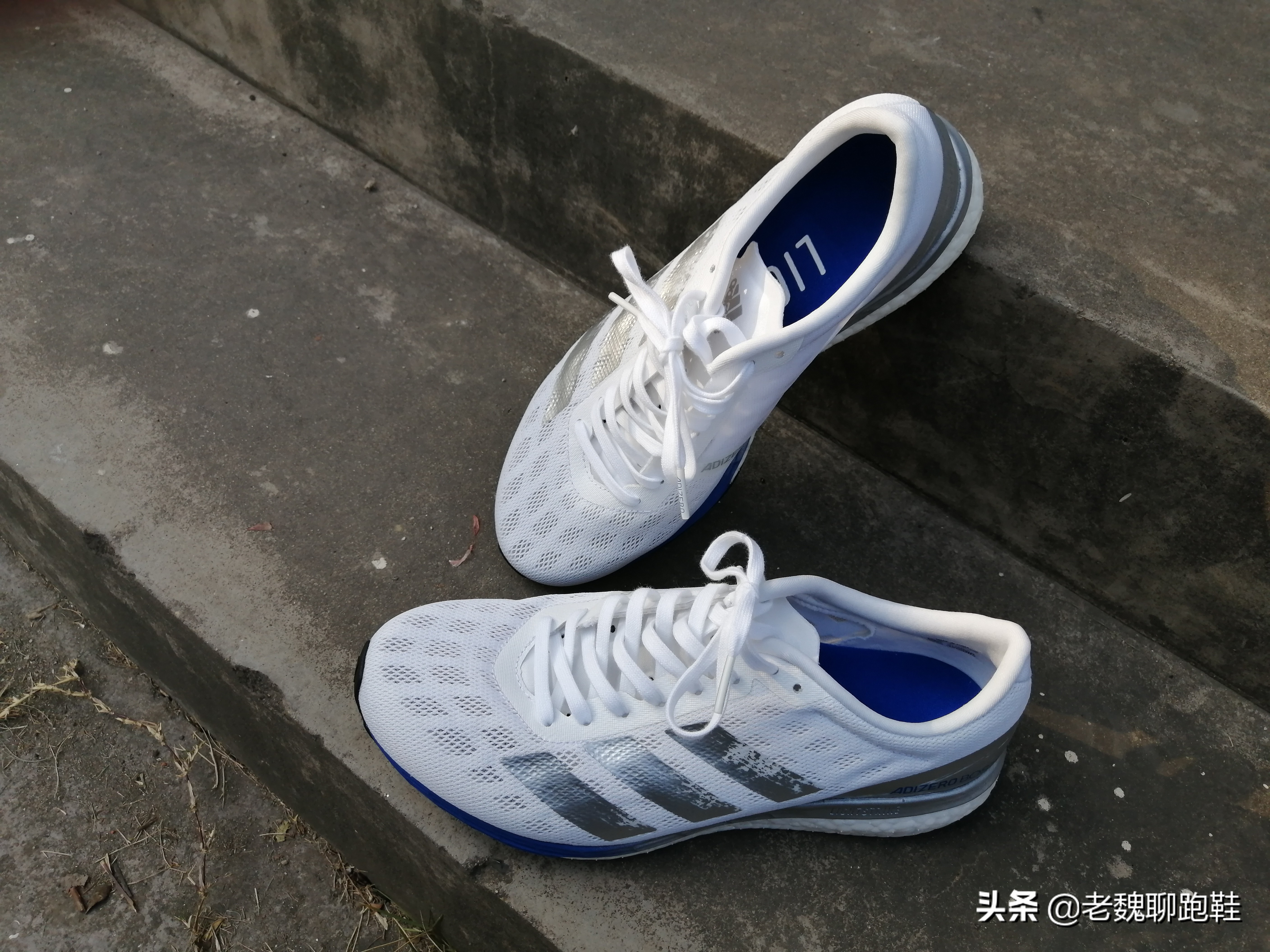 买跑鞋别盲目跟风，四款双12高性价比的跑鞋，国内外品牌各两双