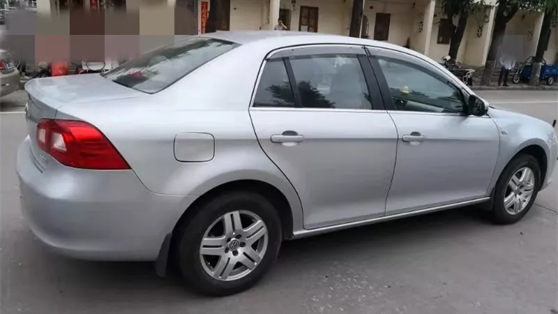 珠海女大学生刚拿驾照，开车回校途中撞死老伯！车上两同学却说没看见！