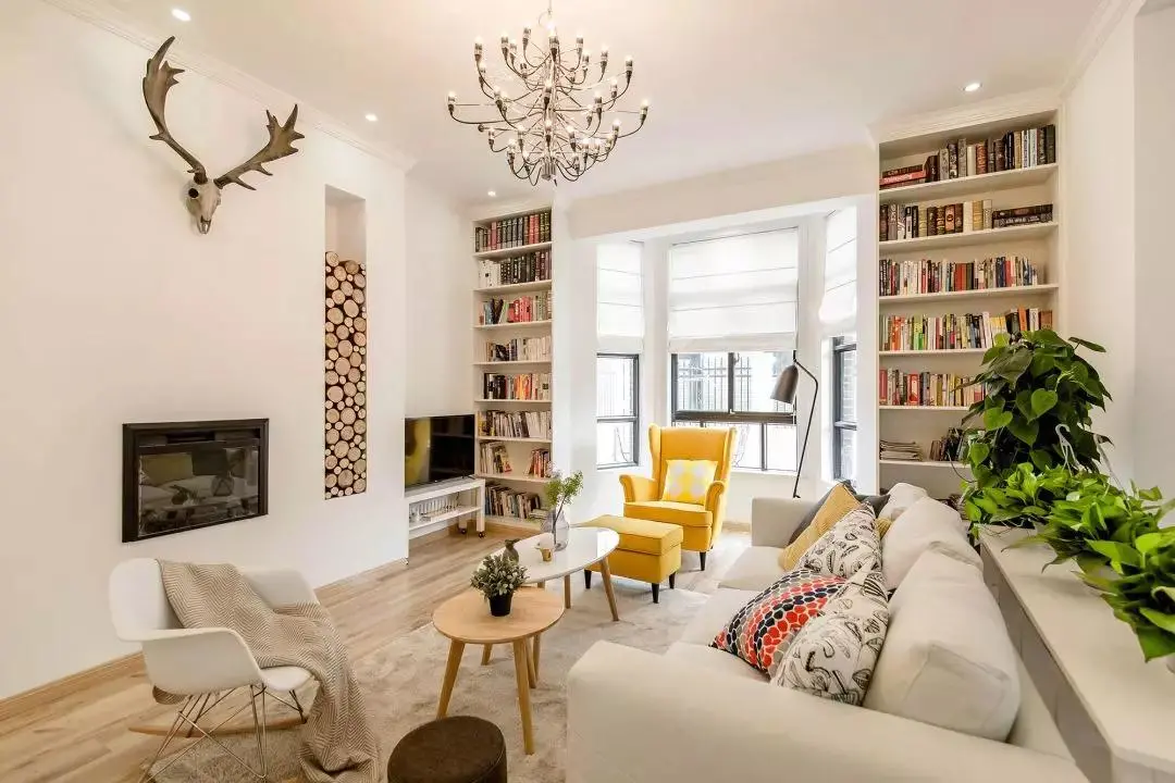 客厅收纳怎么做？多种方式并用，告别杂乱