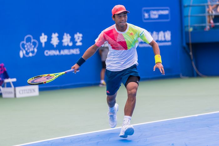 纳达尔球拍参数2021（网球拍大学问之看懂球拍数据选装备）-趣拿体育