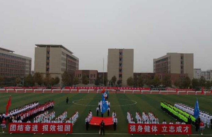 专科里的“小清华”，972名学生没毕业，就被用人单位提前预定