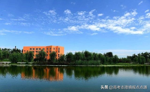 河北经贸大学优势专业分析及2019、2018、2017年各省录取分数线