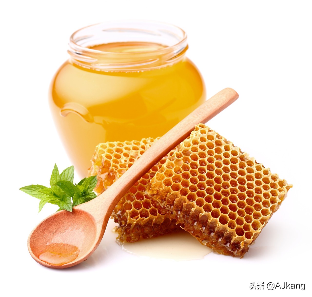 是超级食品？科学家在蜂蜜中发现了新蛋白质，具有抗微生物功效