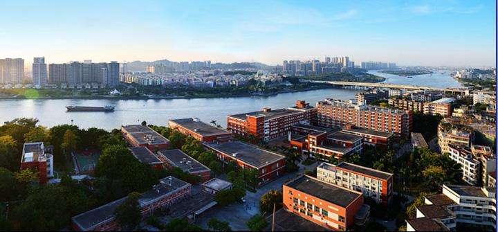 服装设计学院科普-「世界Top10和我国知名学院」