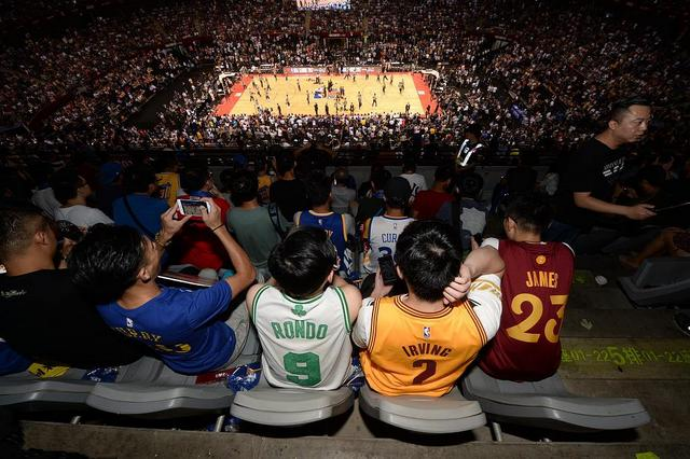 为什么中国抵制nba（想赚钱又拒绝道歉！总裁再发出过激言论，NBA是想彻底离开中国？）