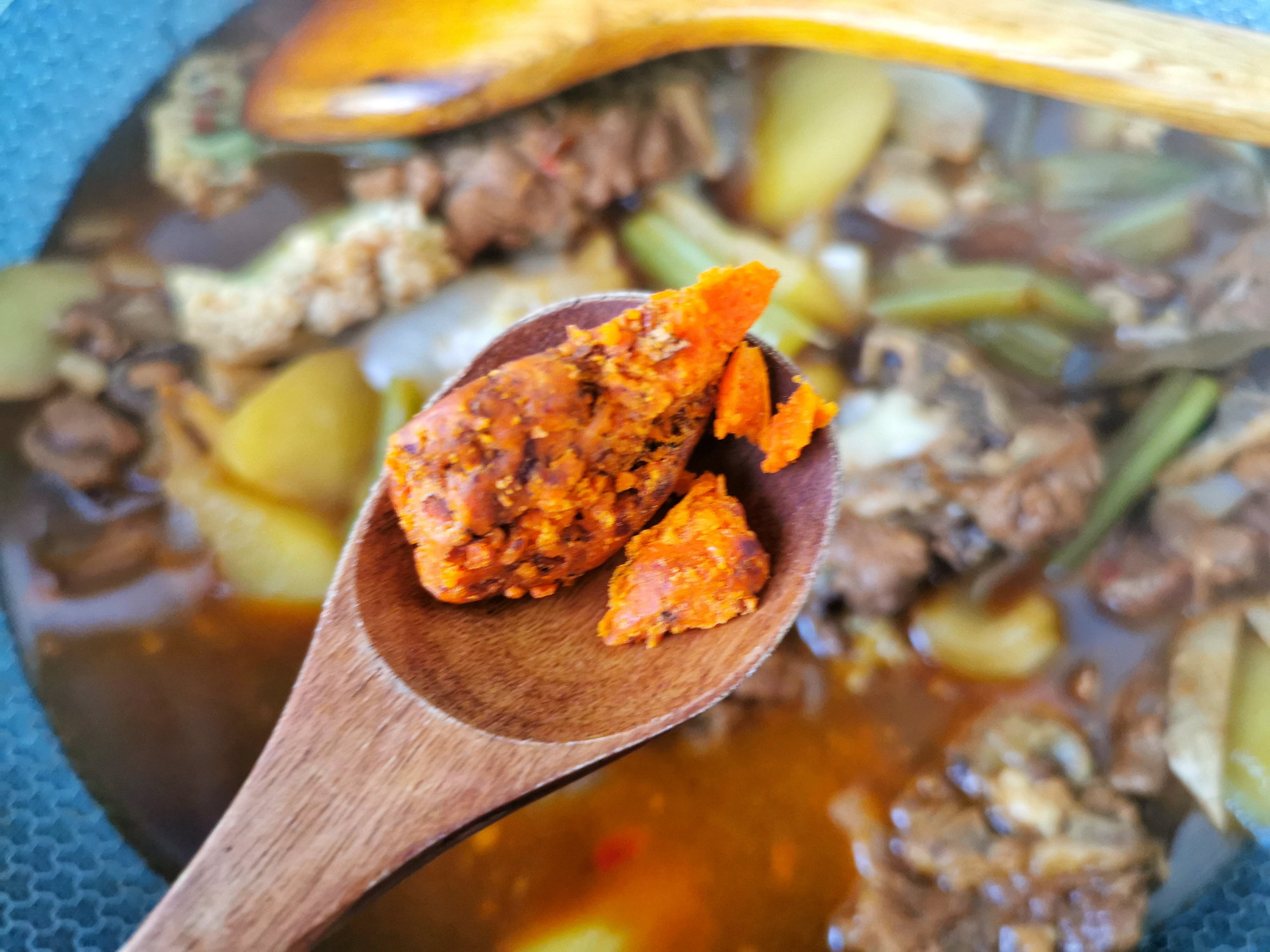 天冷，羊蝎子要多吃，比牛肉便宜，比猪肉低脂，炖一锅滋补又解馋