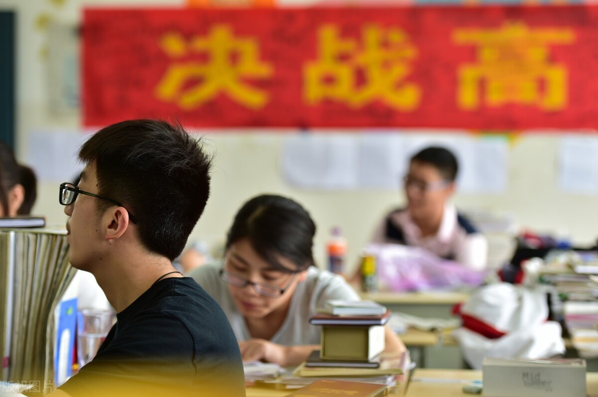 中国高考哪里最难？河南考生破百万，有人计划“逃离河南”