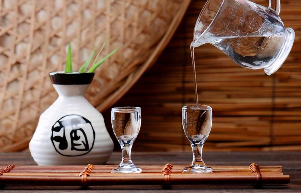 “中国4大名酒”有哪些？你喝过几种呢？原来白酒还能这么排名