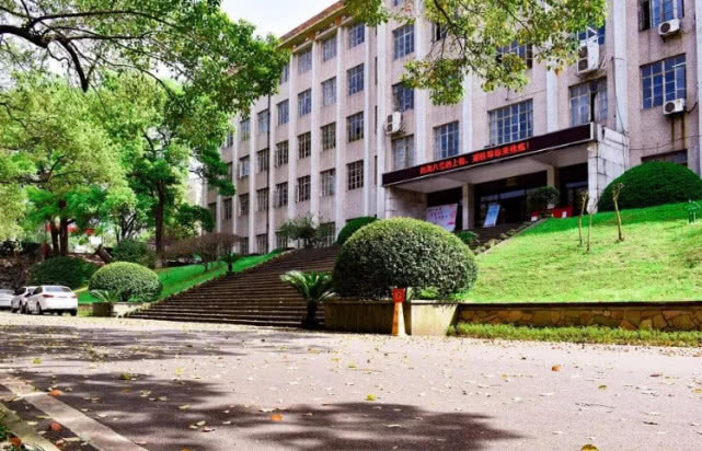 被教育部评为“优质校”的8所铁路专科学校，很多毕业生进铁路局