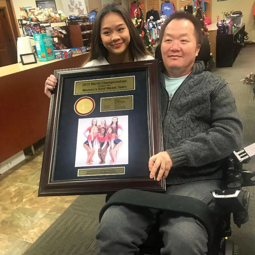 在美国最底层的苗裔，刚刚出了一个奥运冠军，还是一位高中生