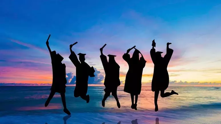 这届“00后”大学生，不一般