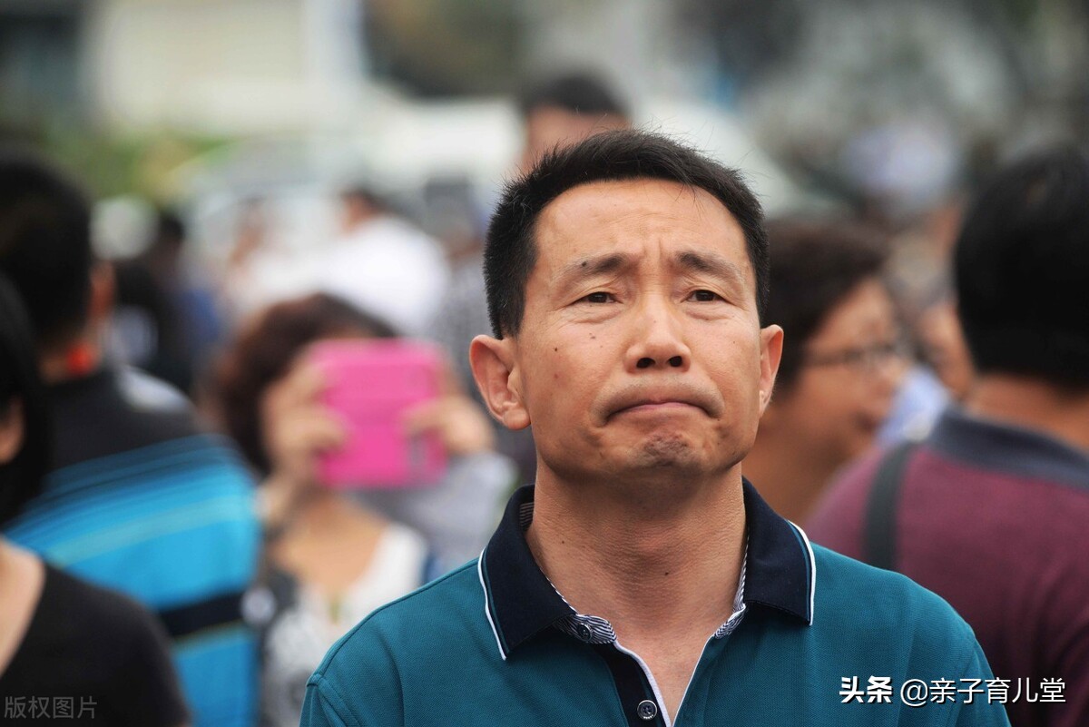 37分的高考作文，却得到阅卷教授力挺而改为54分，原因让人泪目