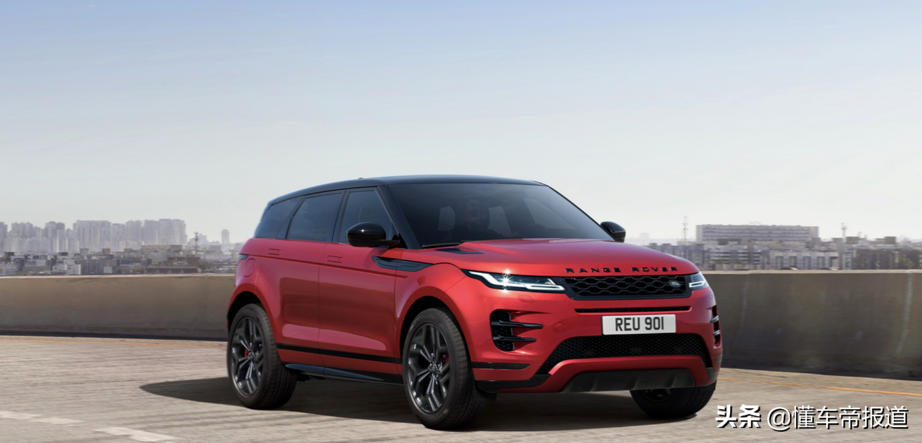 新车 | 约合人民币46万元起,路虎揽胜极光新车型发布,造型更运动