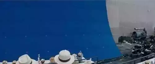 大片里的特效镜头原来是这样拍出来的!