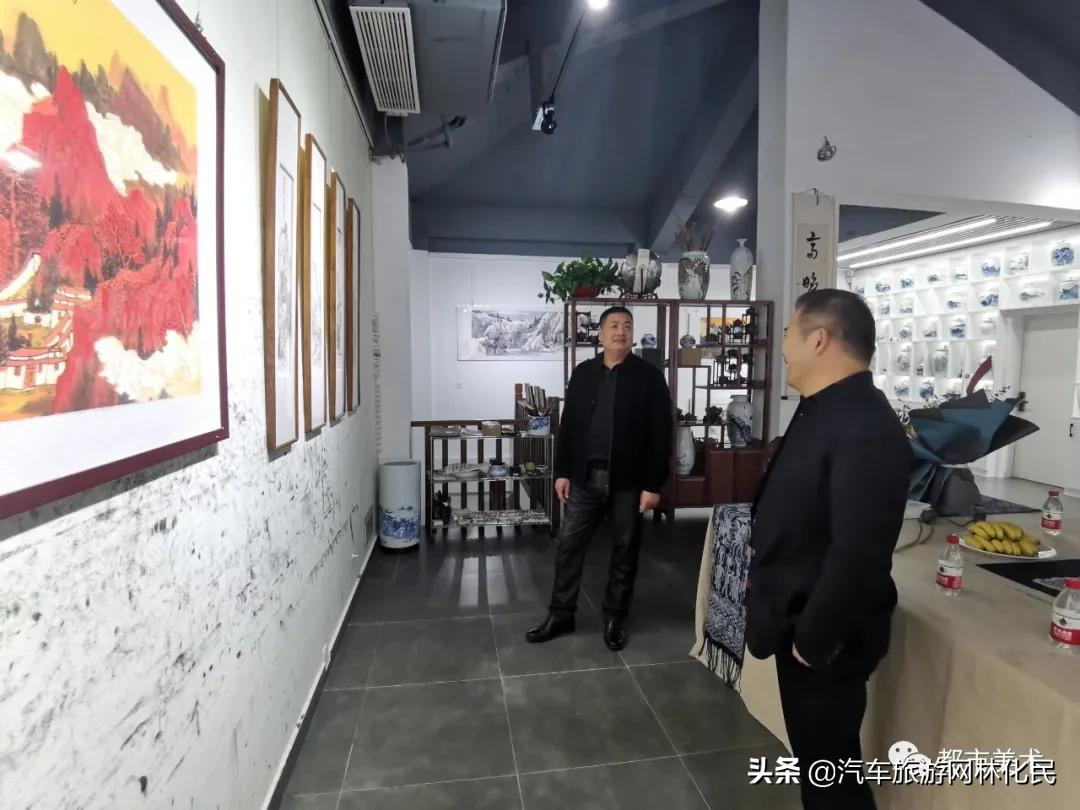 「都市传媒」墨彩化境丨杜石山水小品展在山东临沂隆重举行