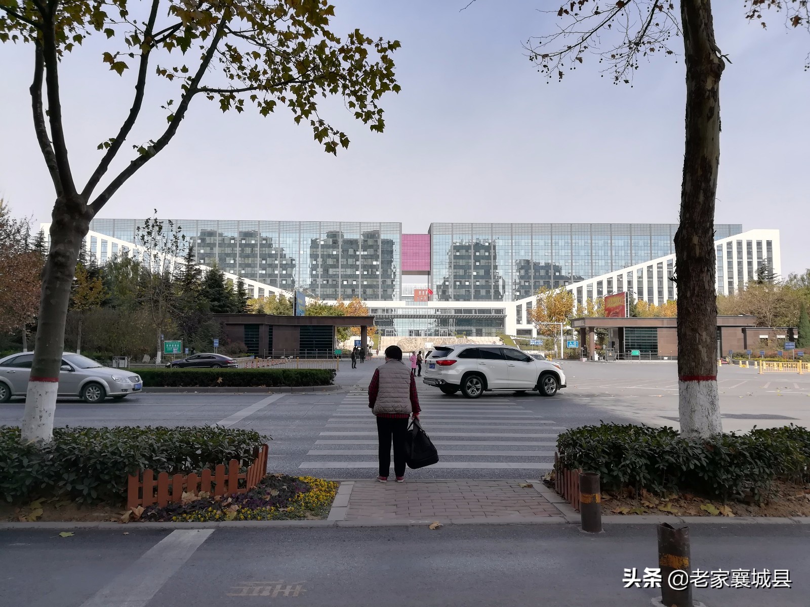 郑州大学城，东西高校最多实力最强，南边太分散，北边学校少