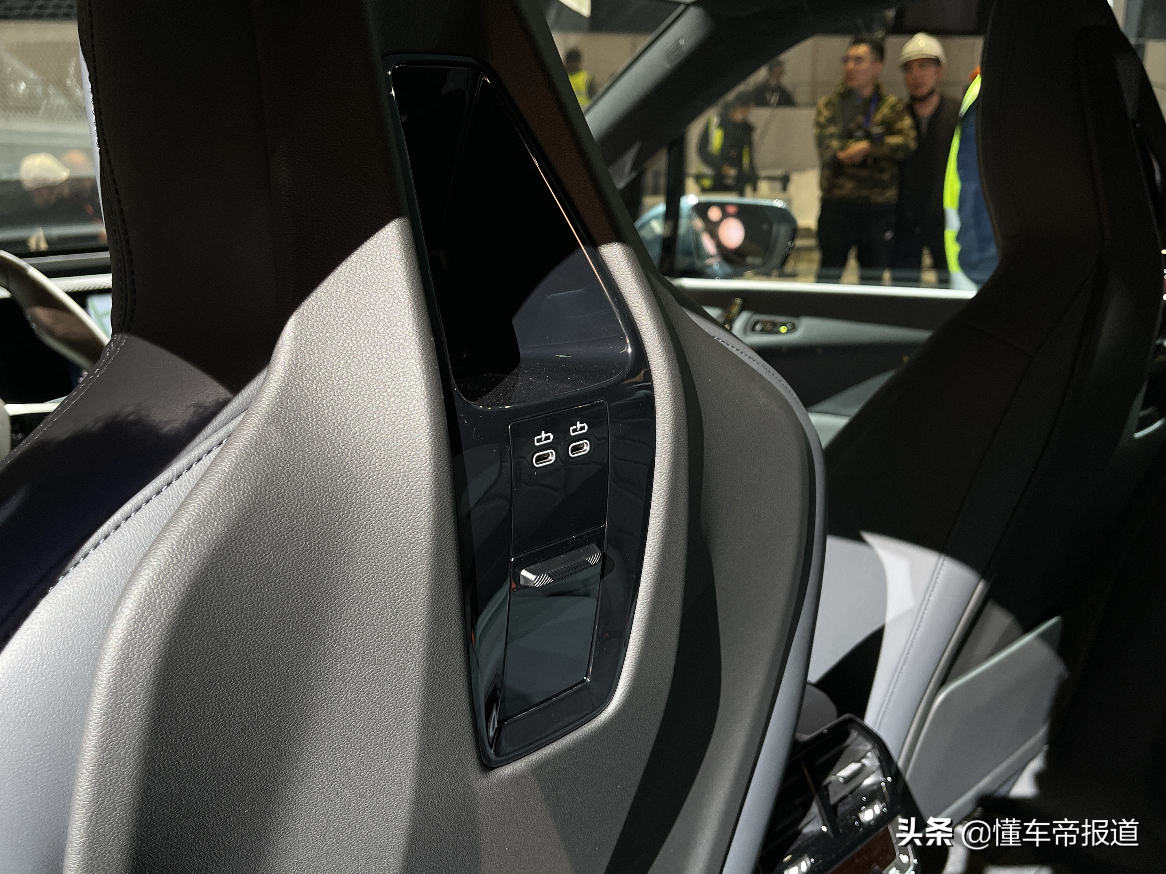 新车｜开启电动新篇章 实拍解析宝马iX