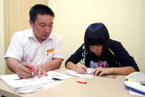 校外补习班受严管后，另一种“补课班”将兴起，多数家长感到担忧