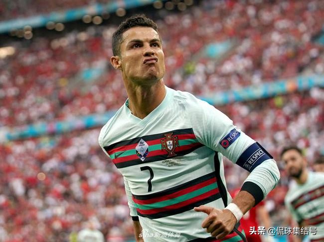 cr7之C罗加梅西等于世界杯(到底谁完蛋？梅西被质疑，C罗球迷：欧冠重于世界杯，梅西臣服CR7)