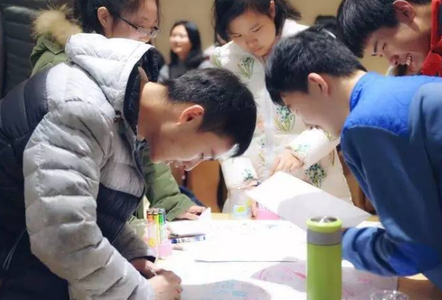 容易考公务员的6个专业，上岸率很高，想考公务员的可以收藏