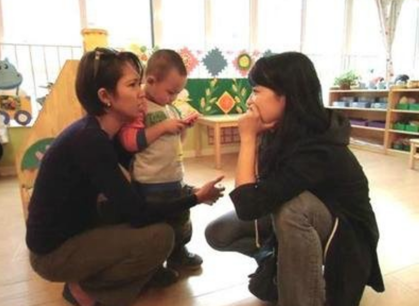 5岁男孩被学校多次劝退，老师：我不是保姆，照顾不了“小王子”