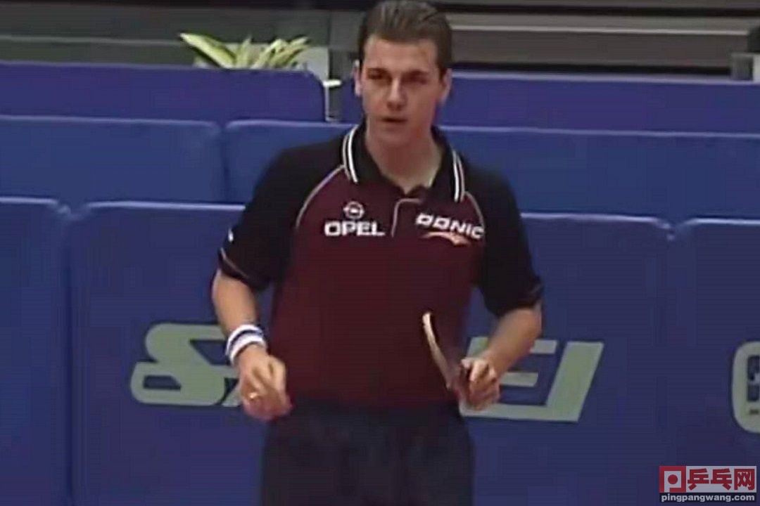 第46届世乒赛，亚欧两位帅哥对决，蒋澎龙3比0横扫波尔