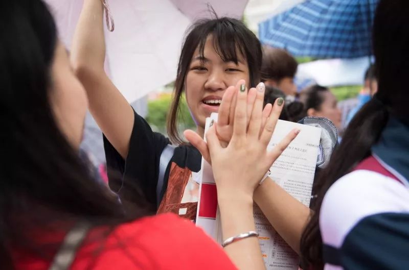 近四十年广东作文题回顾，你会怎么写？