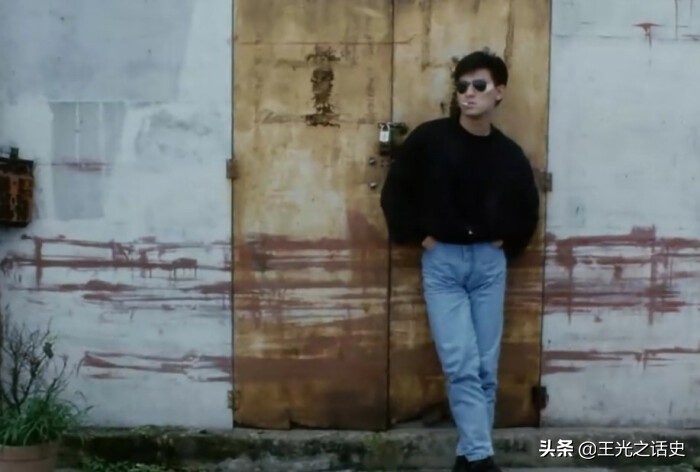 《旺角卡门》：你愿意做一世苍蝇，还是一日英雄？