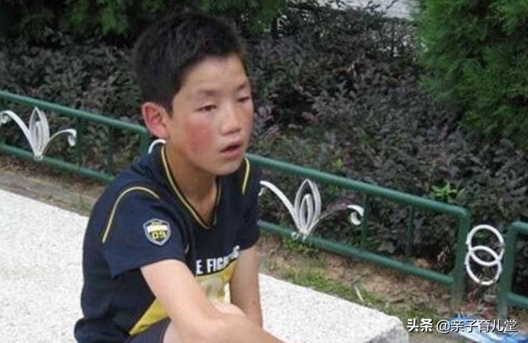 贫家男孩每月只有1元零花钱，高考成县状元，坚信读书改变命运