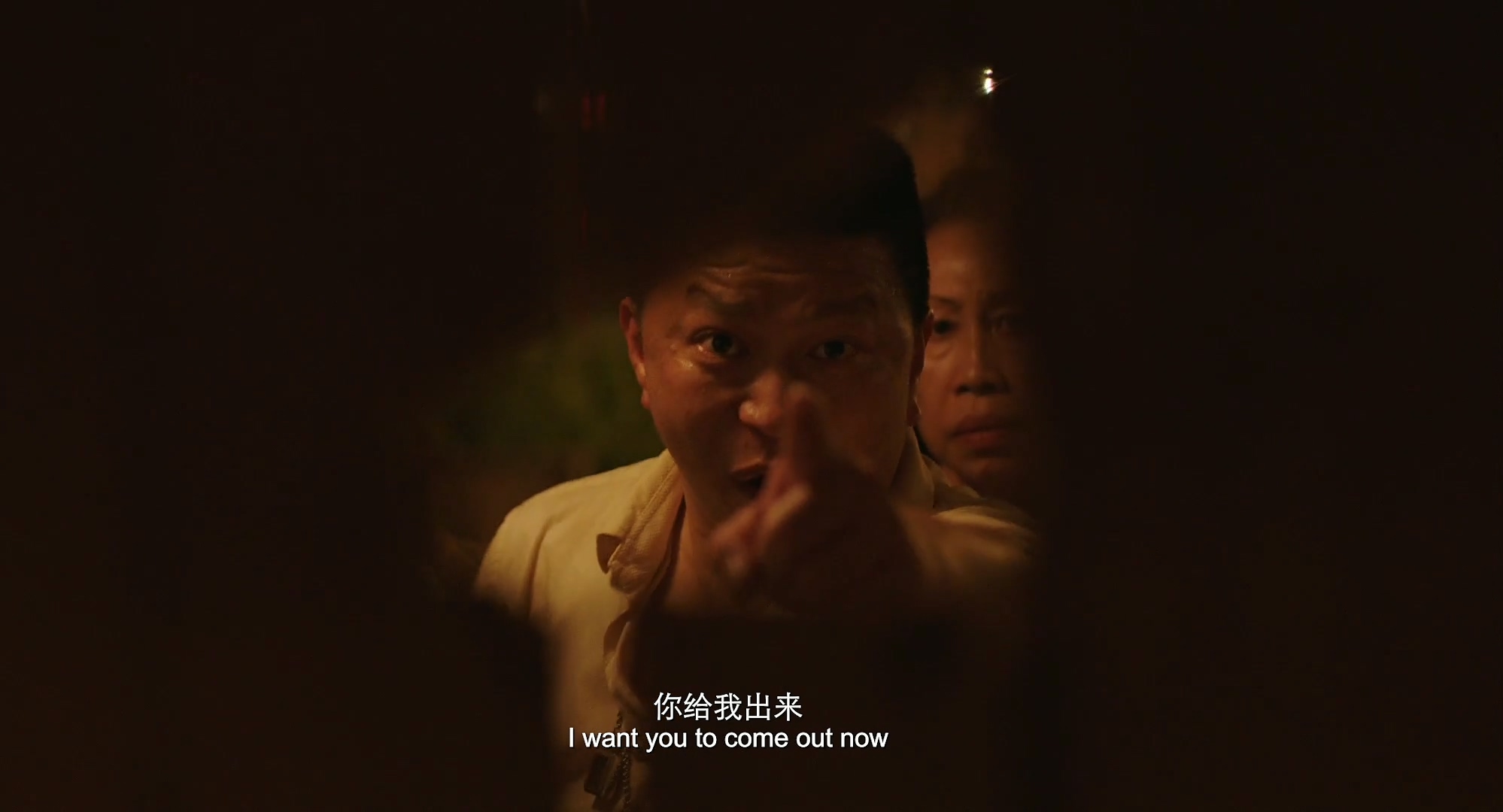 把邻居家的门砸坏以后，诡异的事情接连不断：马来西亚恐怖电影