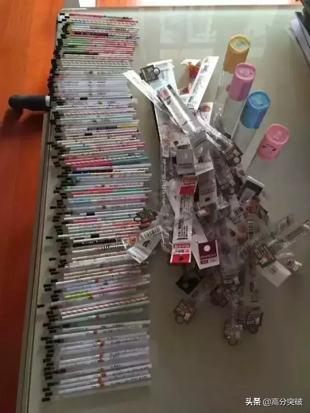 那些年做过的试卷：告诉孩子，谁都是努力拼搏过来的